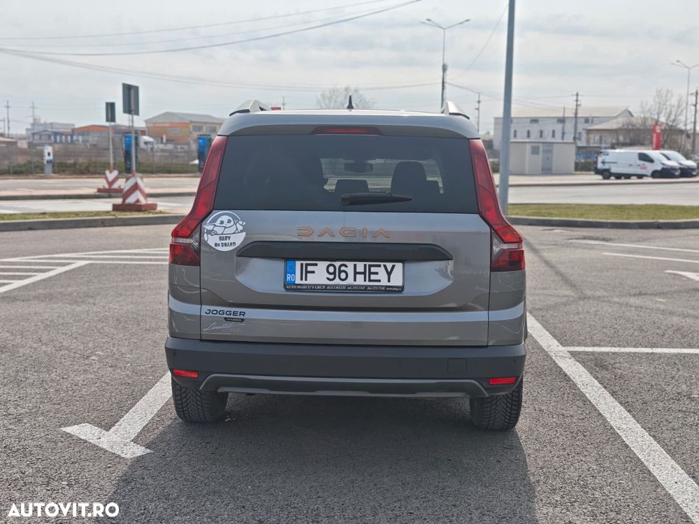 Dacia Jogger 7 locuri HEV 140 Extreme - 7