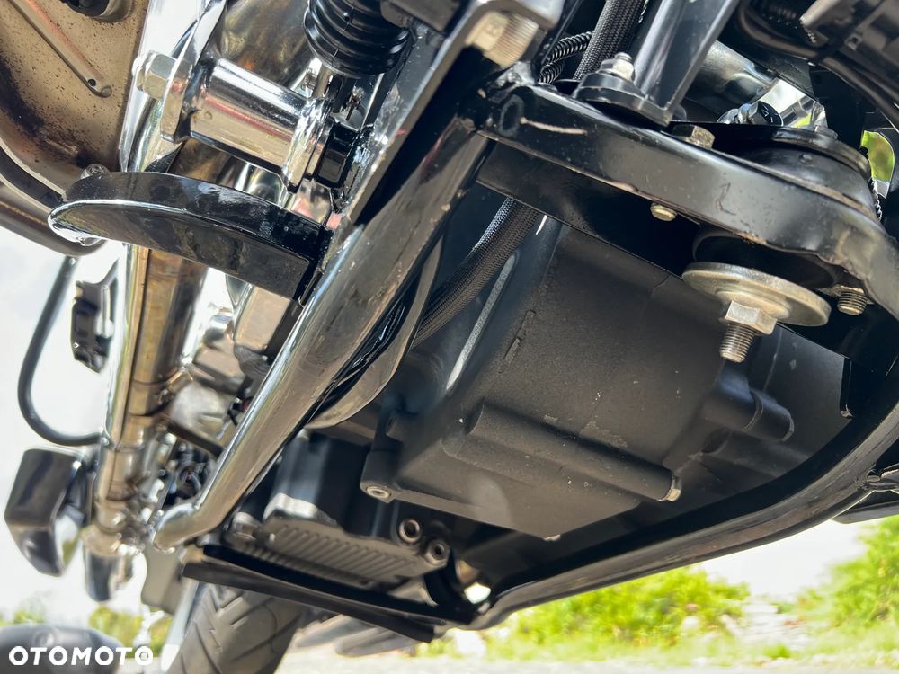 Harley-Davidson Touring Road King - 22