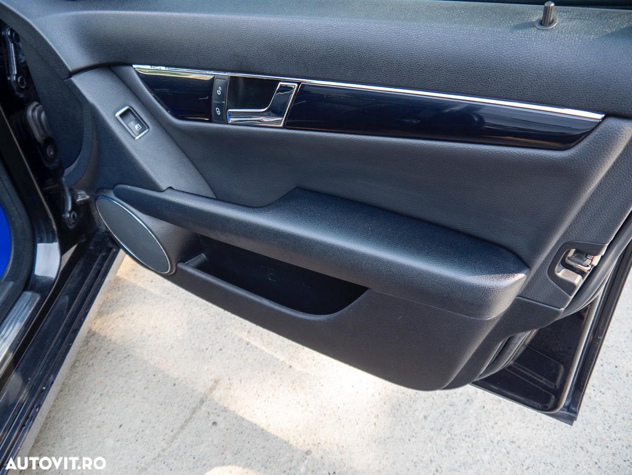 Mercedes-Benz C 180 CDI DPF (BlueEFFICIENCY) Avantgarde - 37