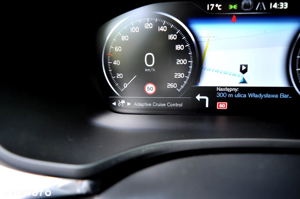 Volvo V60 B3 B Geartronic Momentum Pro - 31