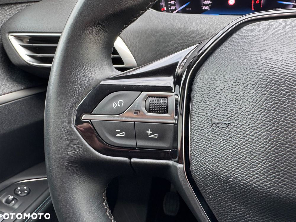 Peugeot 3008 BlueHDi 130 Stop & Start Allure Pack - 25