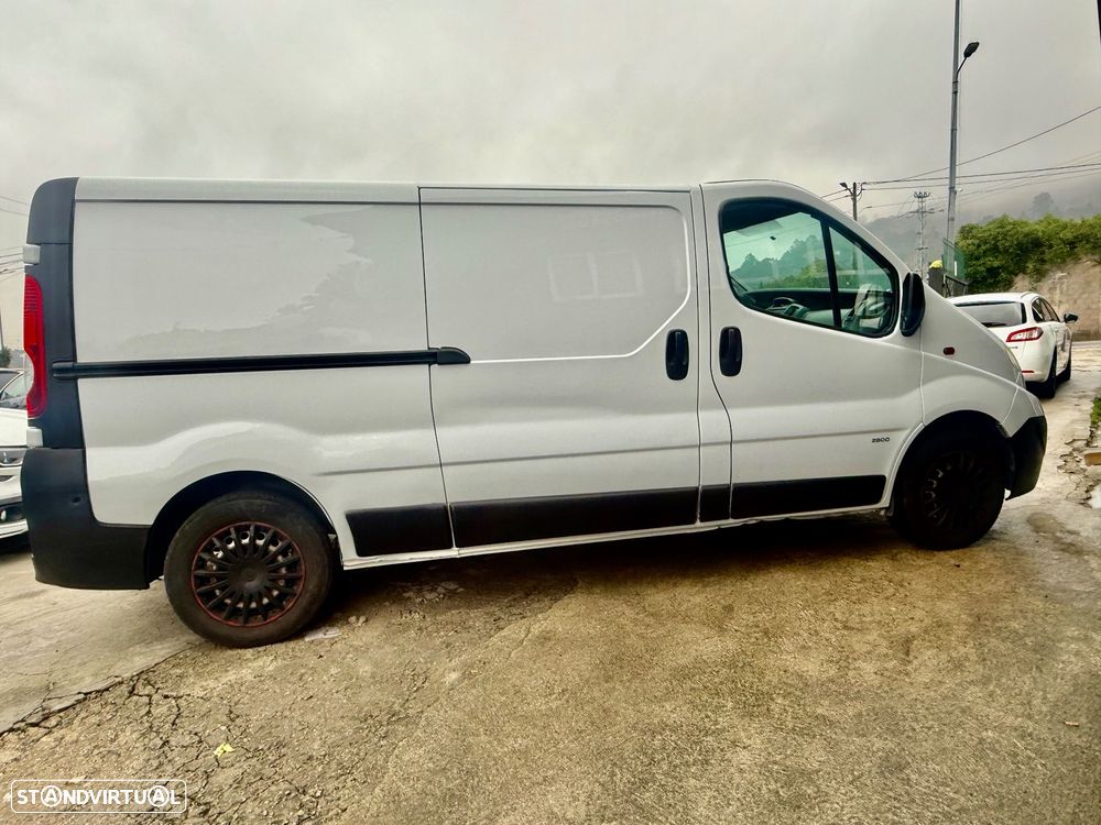 Opel Vivaro longa - 42