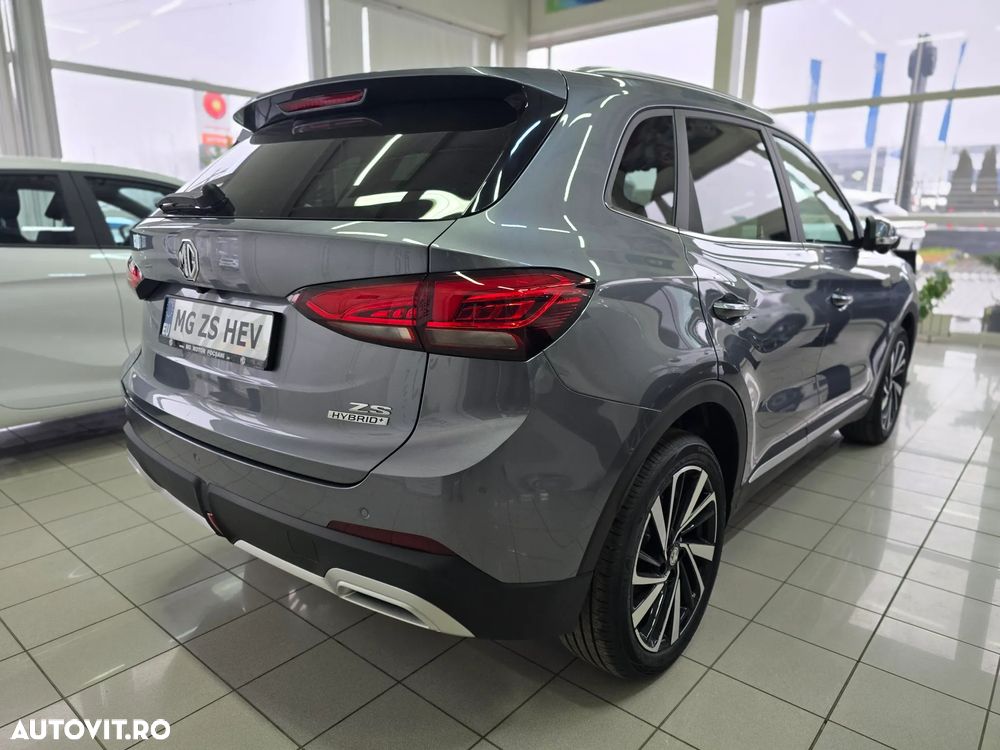MG ZS HEV - 5