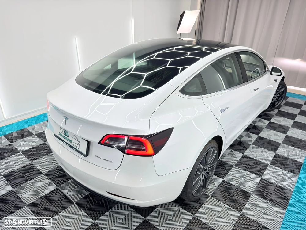 Tesla Model 3 Long-Range Dual Motor AWD - 9