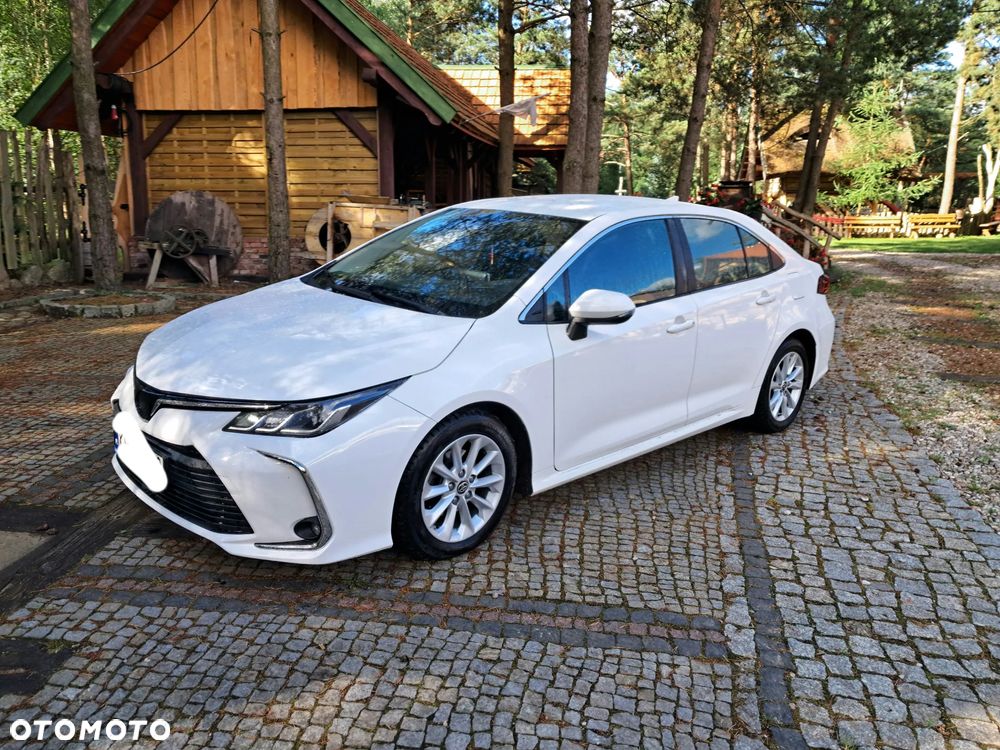 Toyota Corolla - 12