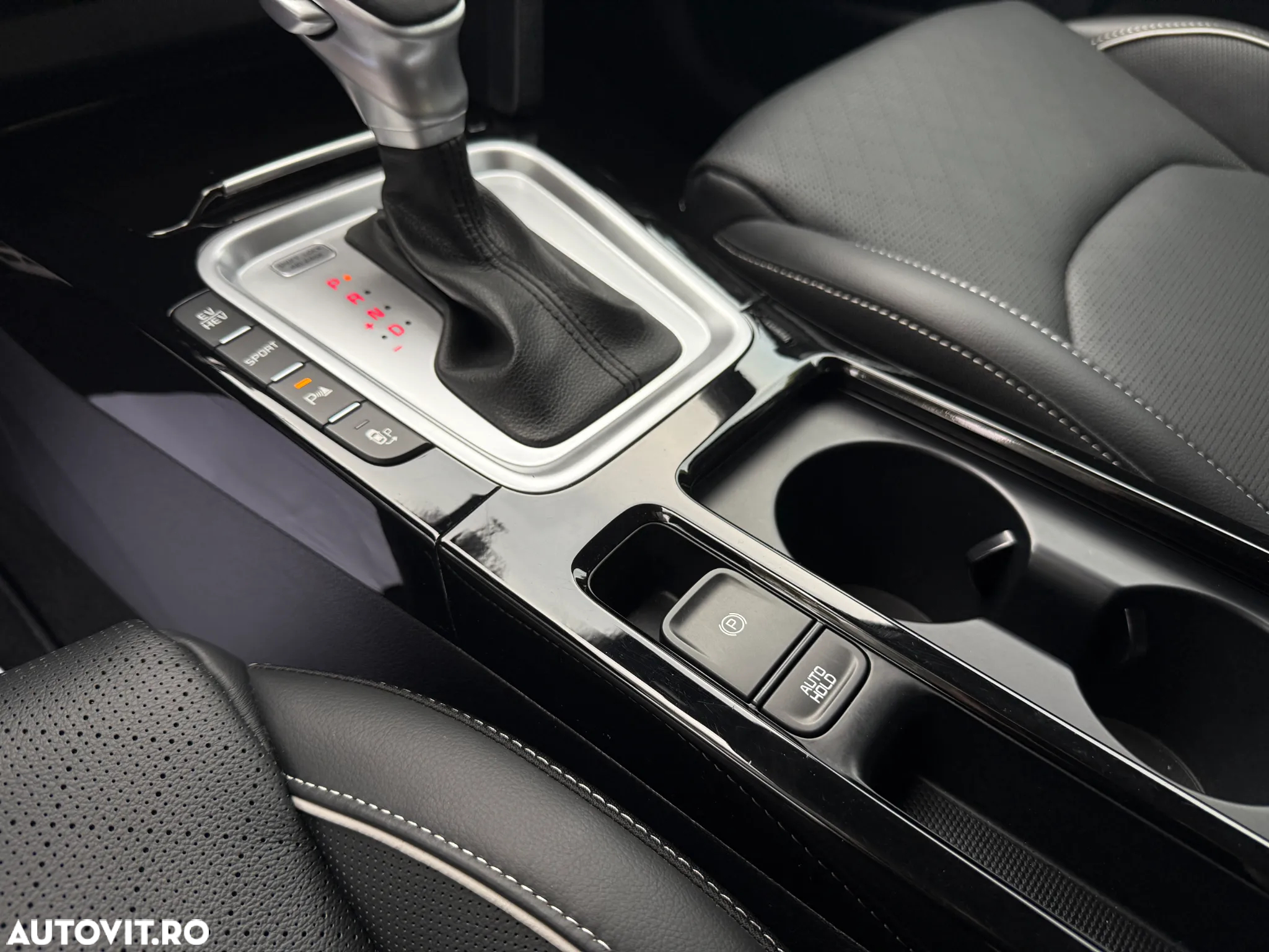 Kia XCeed 1.6 GDI DCT6 OPF Plug-in-Hybrid PLATINUM - 27