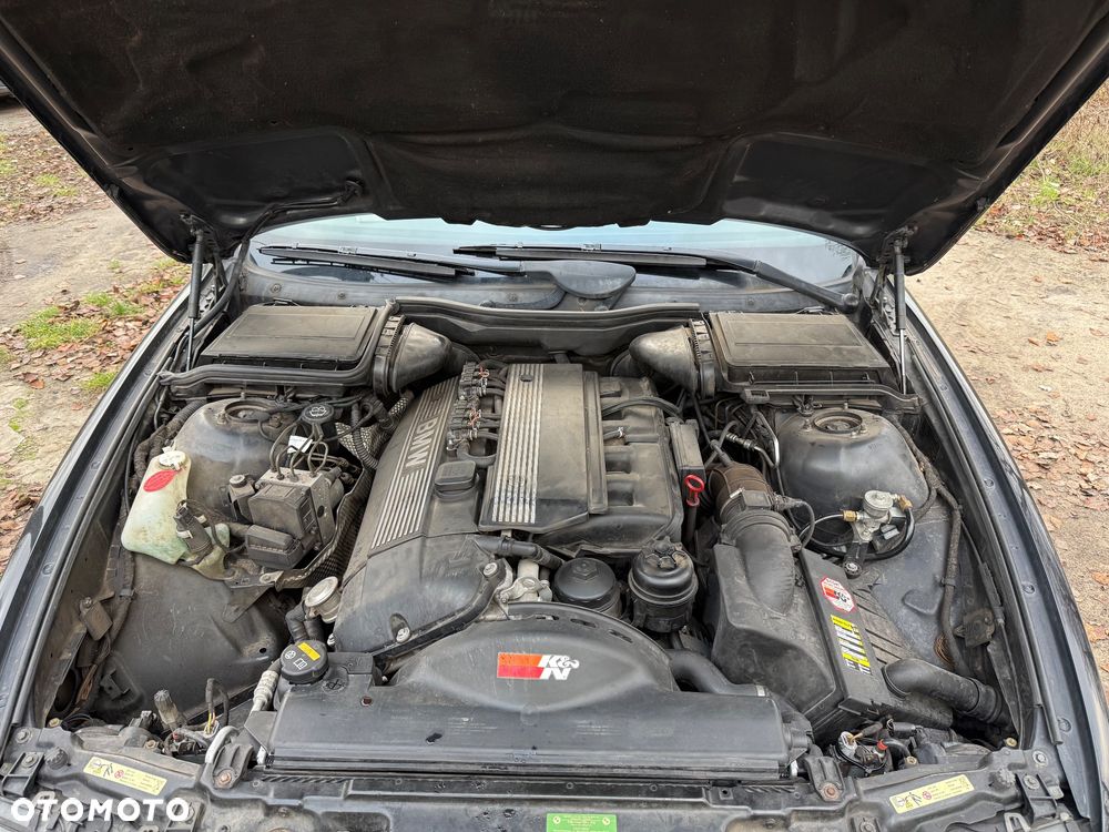 BMW Seria 5 - 10