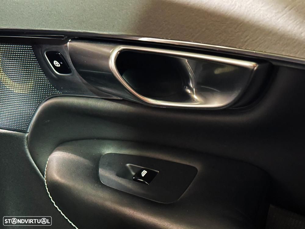 Volvo XC 90 T8 AWD Twin Engine Geartronic Inscription - 20