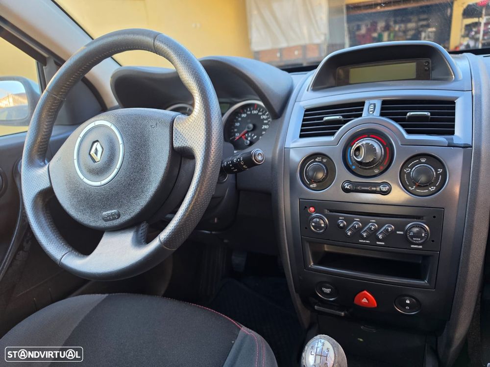 Renault Mégane - 7