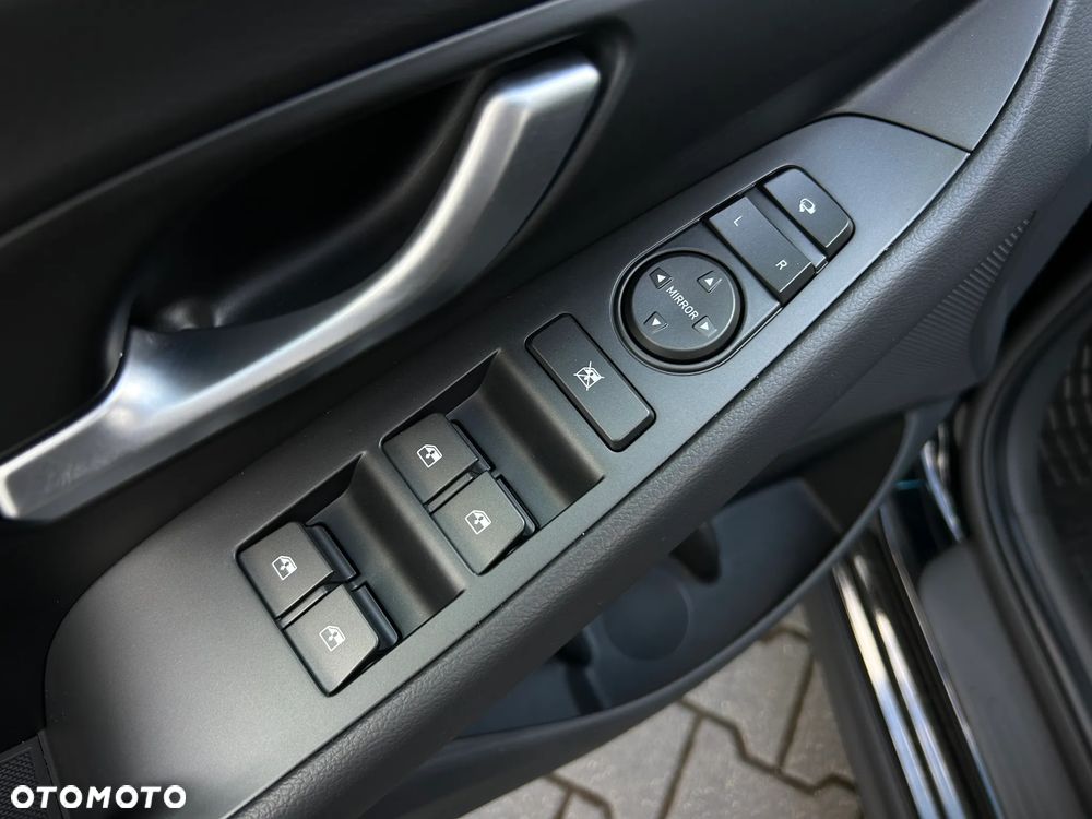 Hyundai i30 - 13
