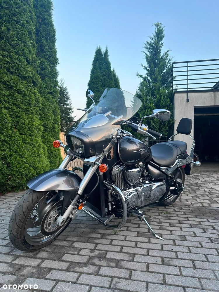 Suzuki Boulevard - 11