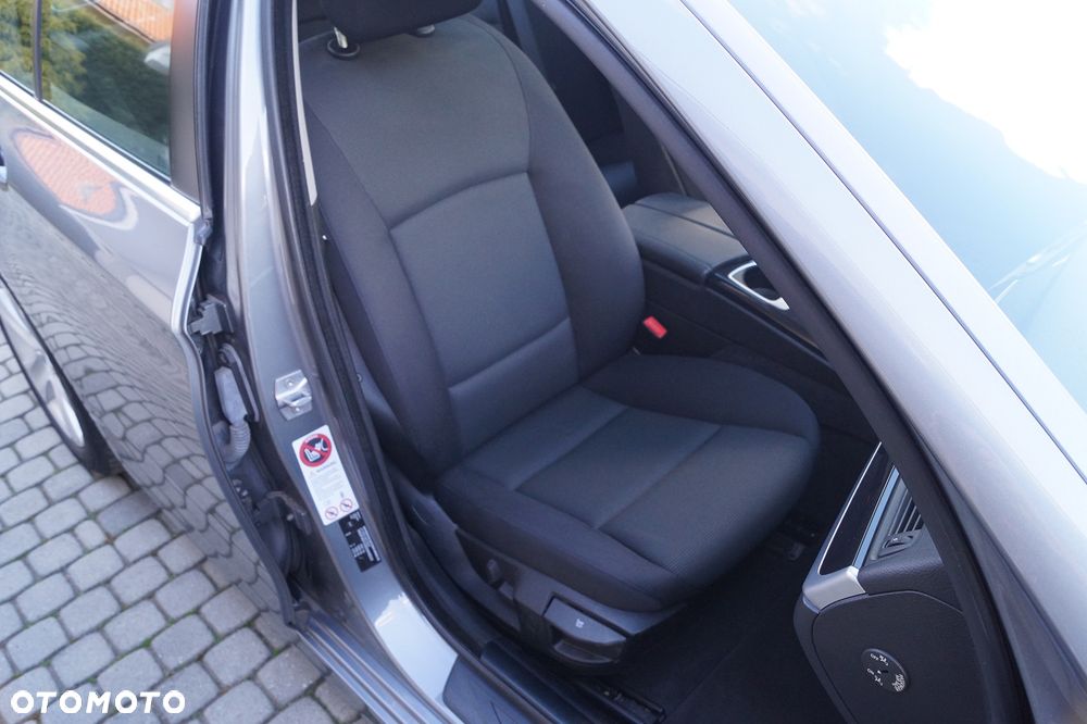 BMW Seria 5 520d Efficient Dynamics Edition - 25