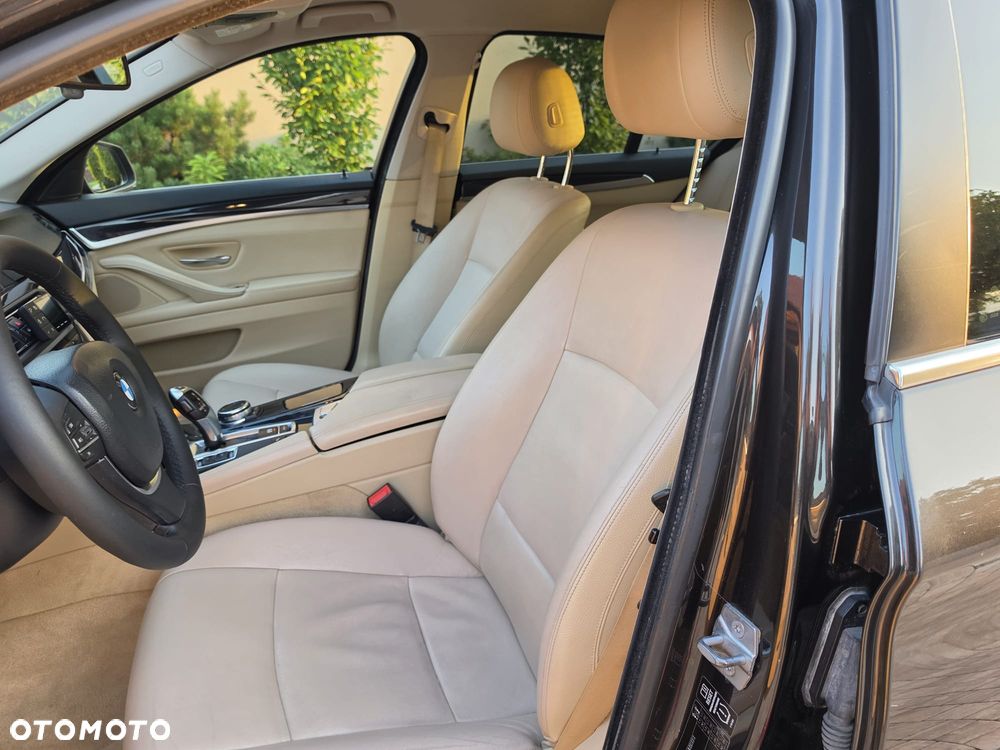 BMW Seria 5 520d - 10