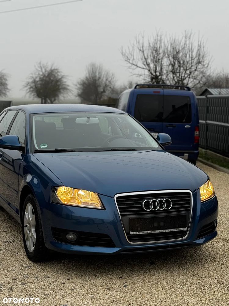 Audi A3 Sportback 1.6 Ambition - 1