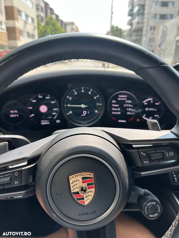 PORSCHE 911 2023 — imagine 14
