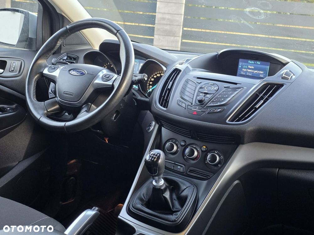 Ford Kuga - 6