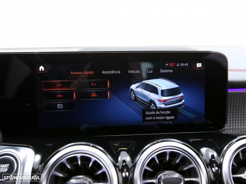 Mercedes-Benz EQB 300 4Matic AMG Line - 28