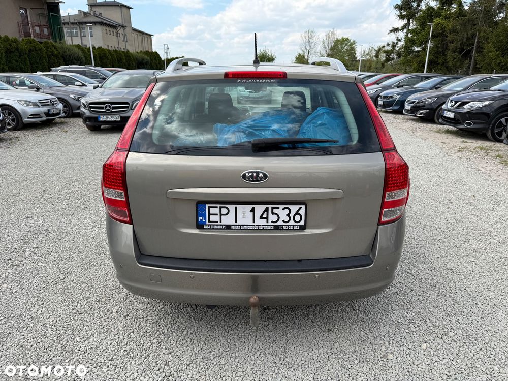 Kia Ceed 1.4 CVVT Attract - 5