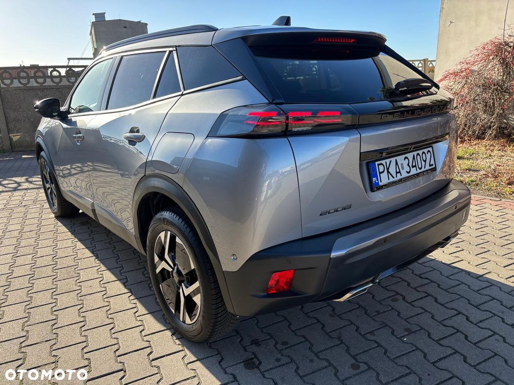 Peugeot 2008 - 7