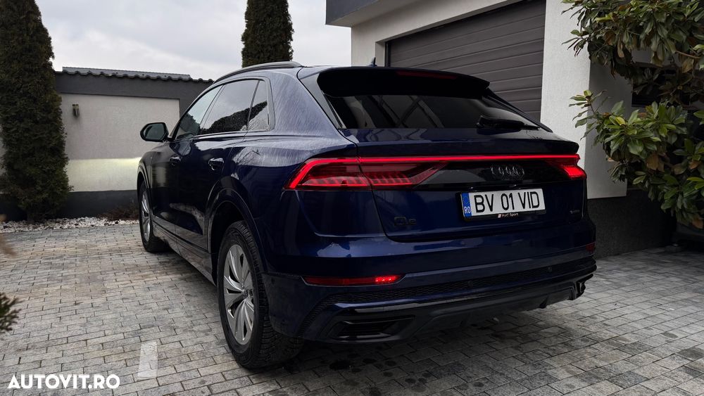 Audi Q8 - 5