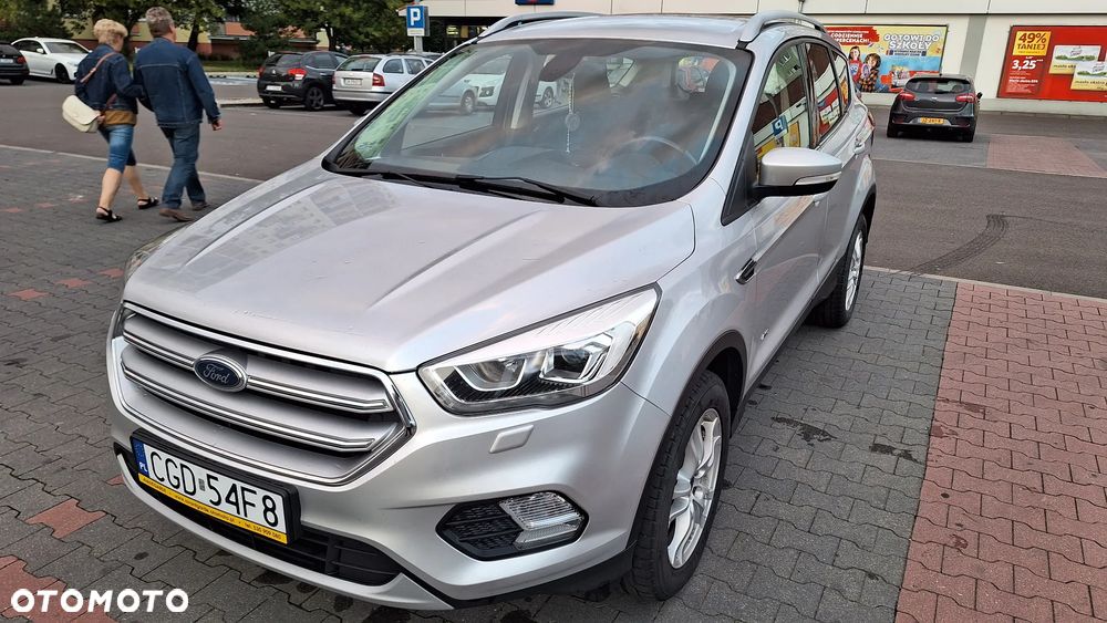 Ford Kuga 2.0 TDCi FWD Titanium - 4