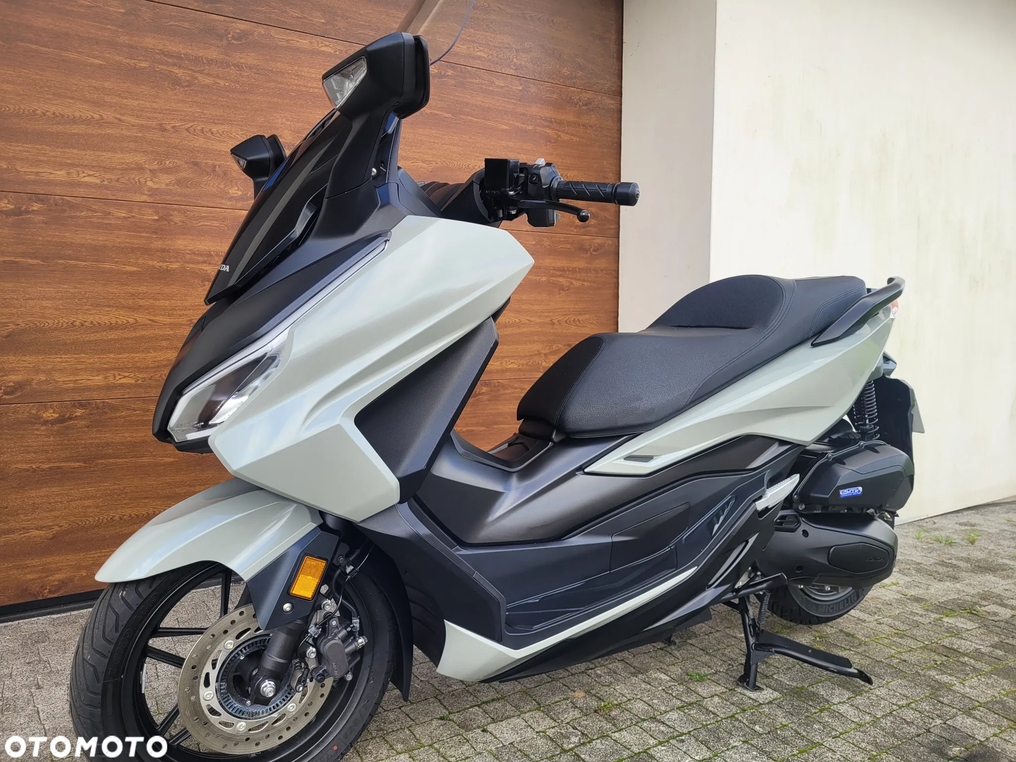 Honda NSS - 2