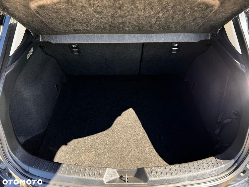 Mazda 3 SKYACTIV-G 120 Signature - 27