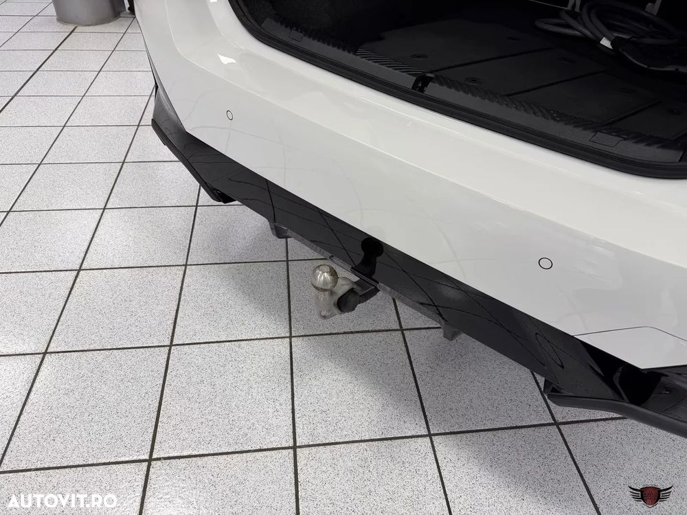 BMW Seria 5 550e xDrive Aut. - 27