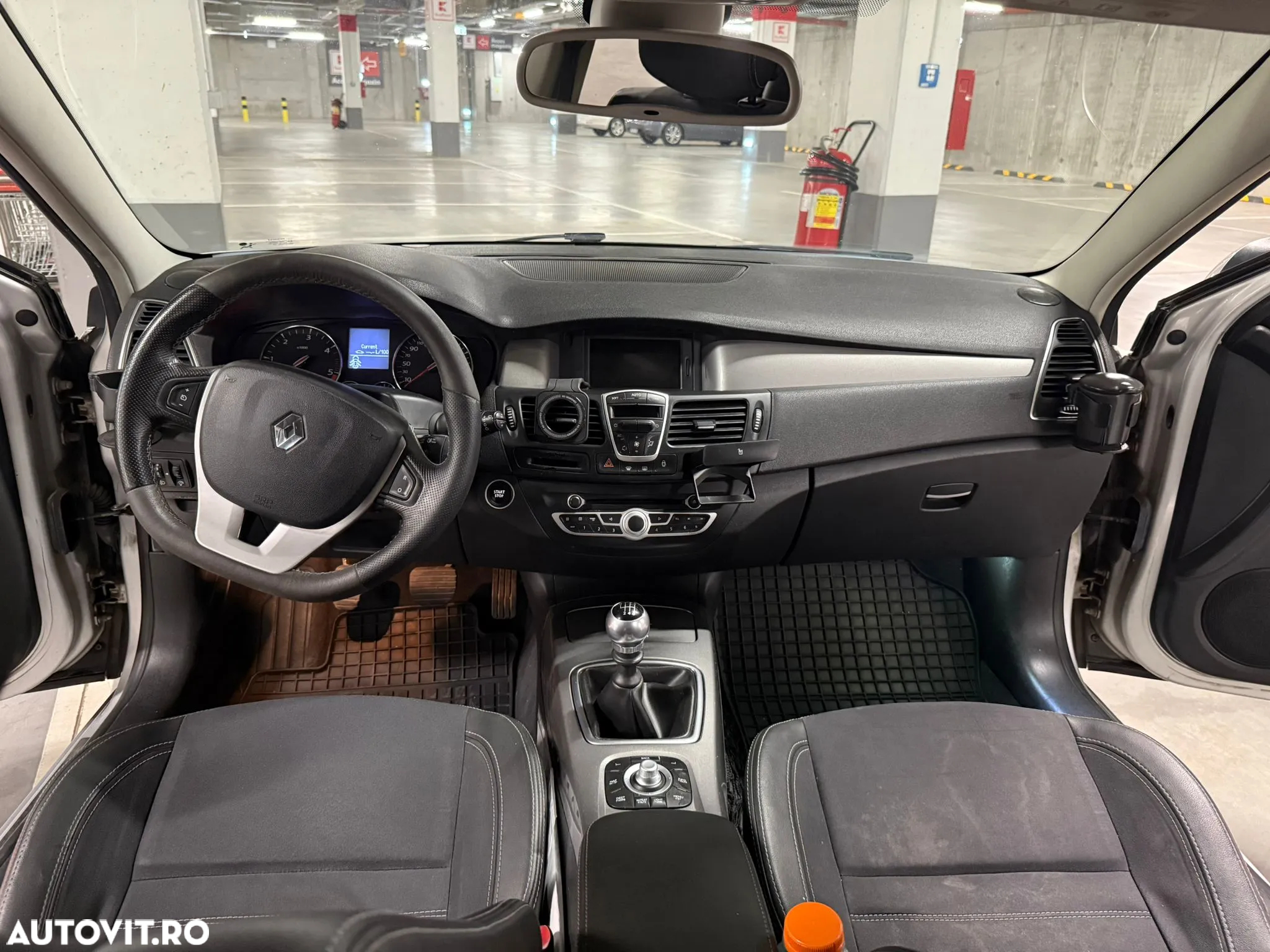 Renault Laguna GT 2.0dCi 4Control - 7