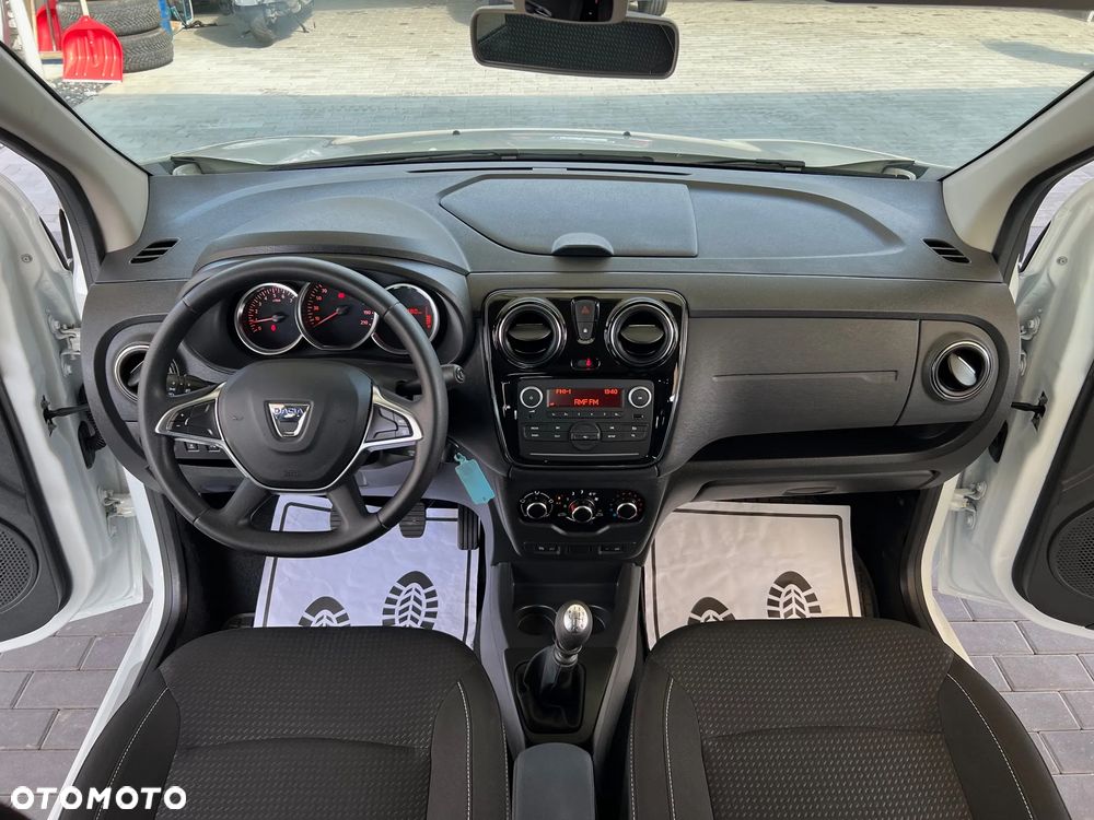 Dacia Lodgy 1.5 Blue dCi Laureate S&S EU6d - 8