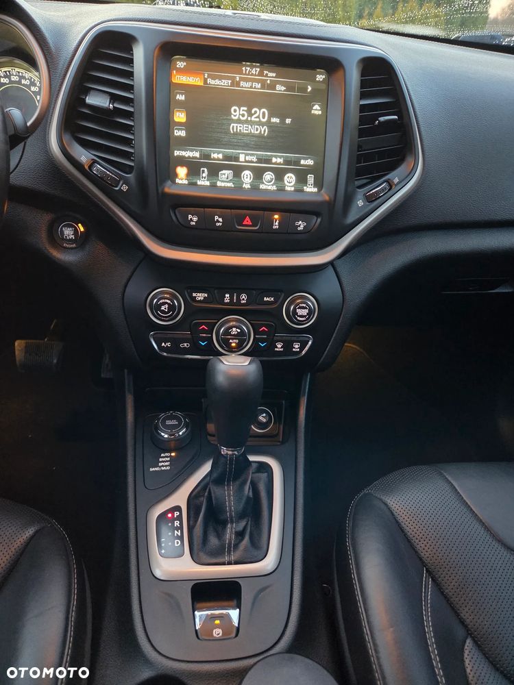 Jeep Cherokee 2.0 MJD Active Drive II Limited - 13
