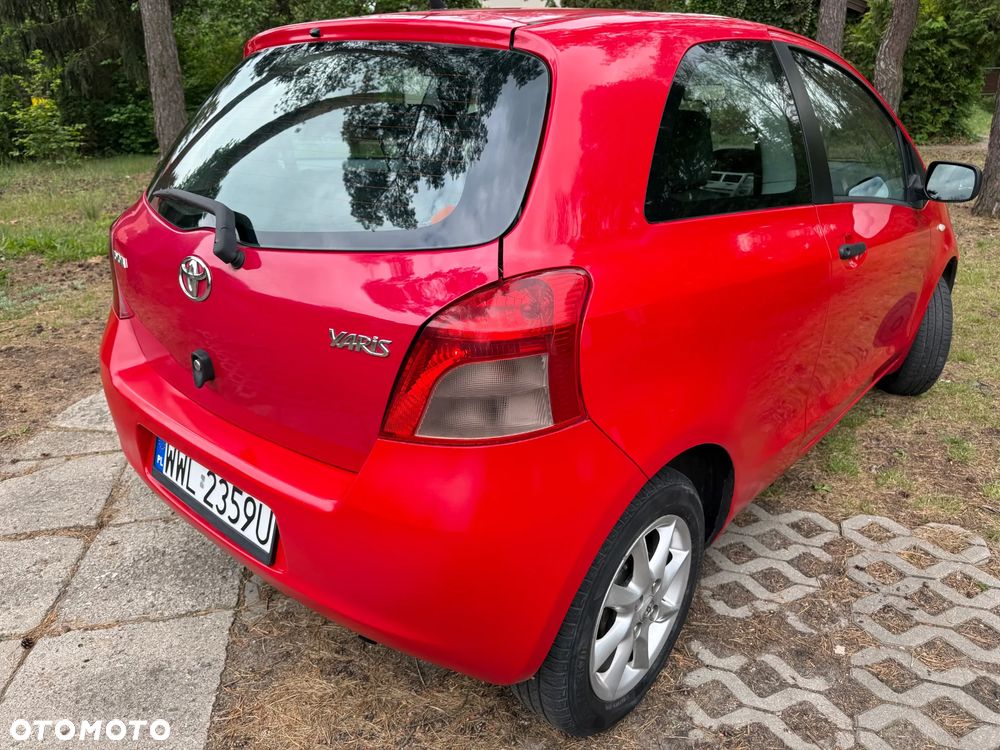 Toyota Yaris 1.0 Luna A/C - 7