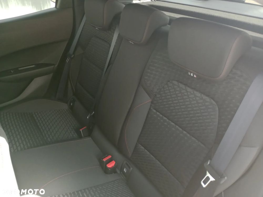 Renault Clio 1.2 TCe Techno EDC - 10