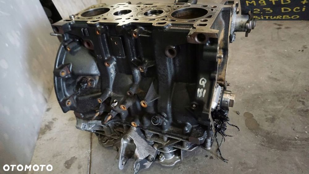 SILNIK RENAULT TRAFIC VIVARO 2.0DCI M9RE780 2,0 DCI - 9