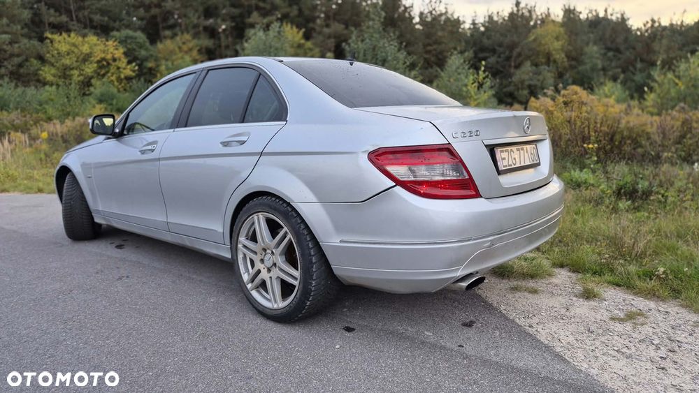 Mercedes-Benz C-Class 2008 photo 3
