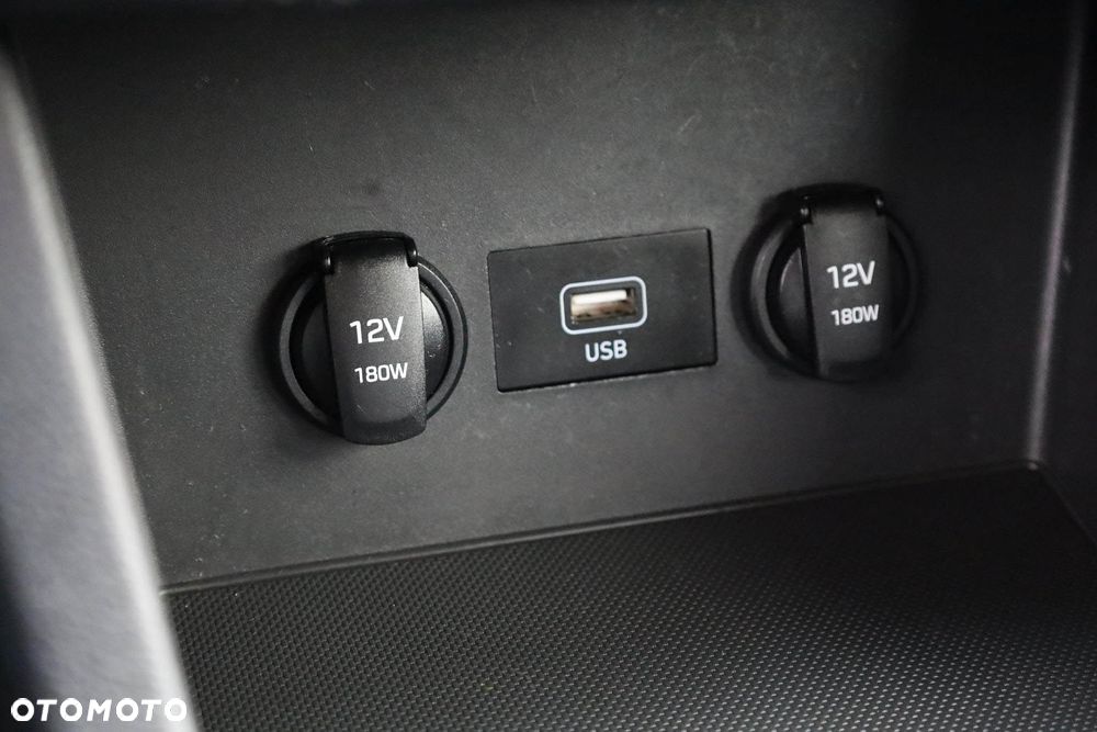 Hyundai i30 1.5 DPI Smart - 24