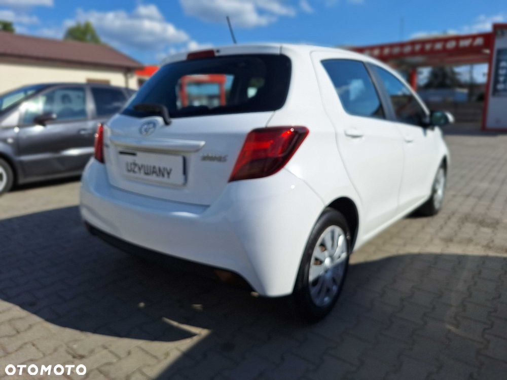 Toyota Yaris - 3