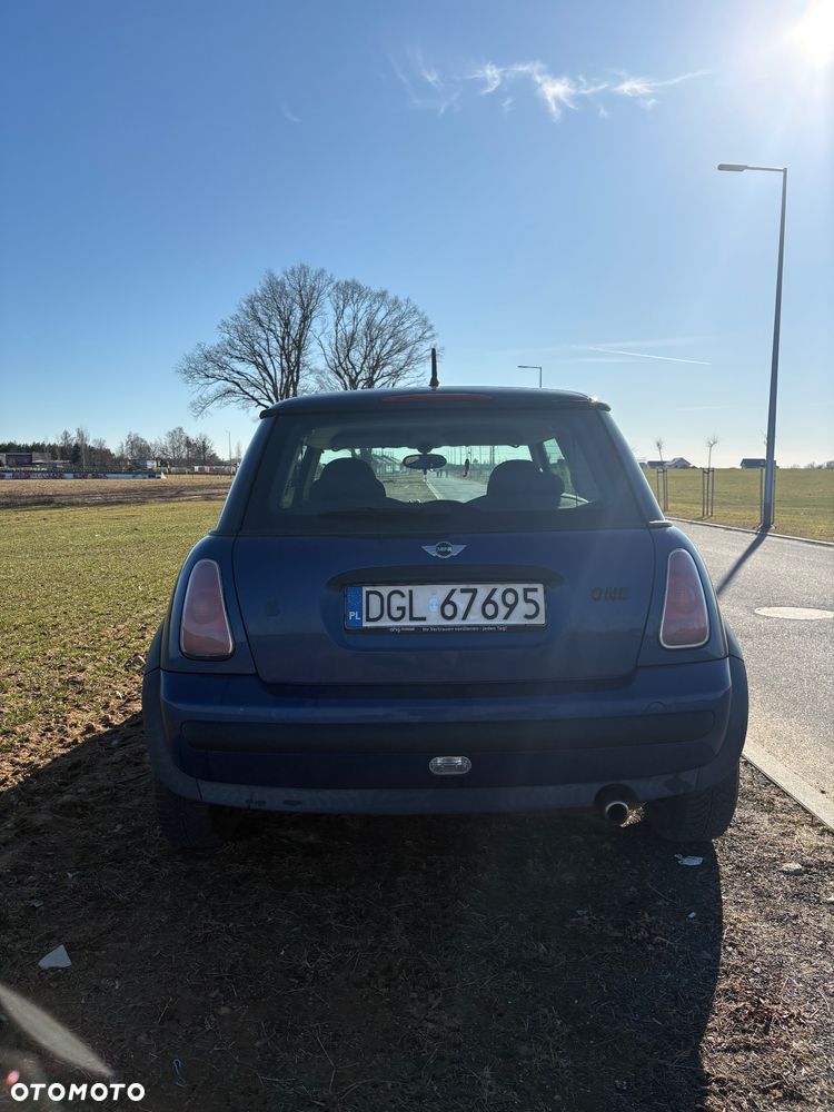 MINI ONE Standard - 5