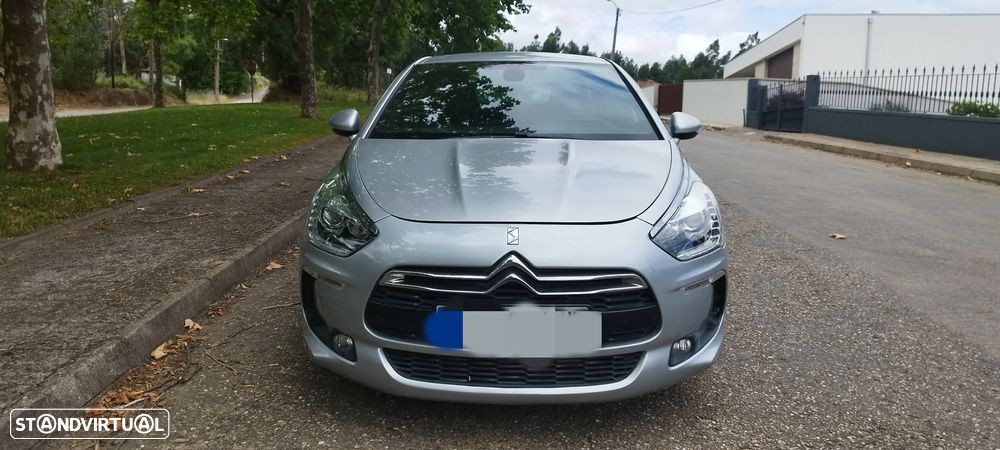 Citroën DS5 e-HDi 115 EGS6 Chic - 14