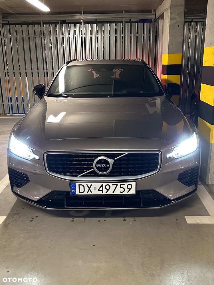 Volvo V60 T8 AWD Plug-In Hybrid Inscription - 27