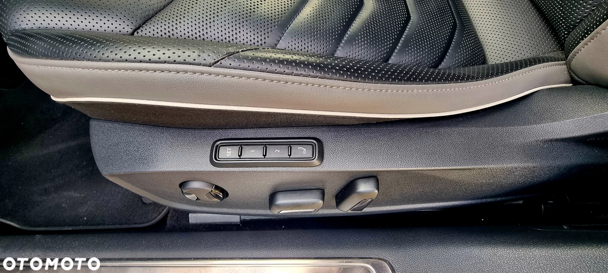 Volkswagen Arteon 2.0 TDI Elegance - 24