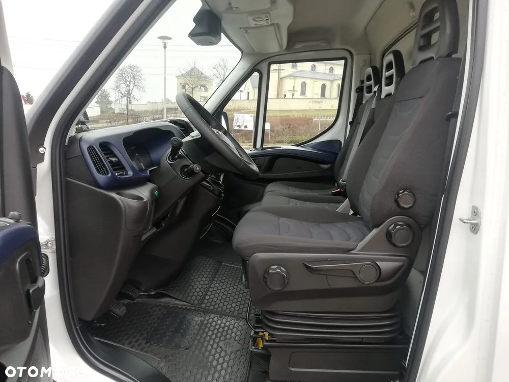 Iveco Daily 35S15 Chlodnia Izoterma 3.0 HDi - 12