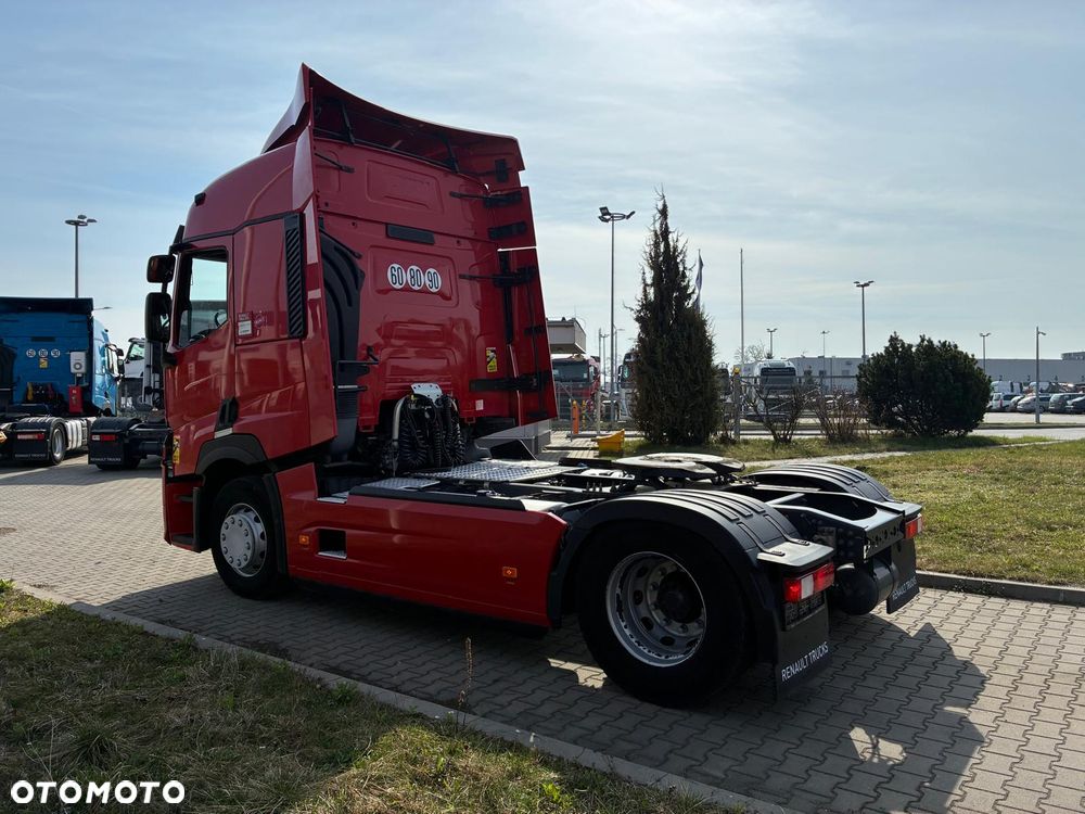 Renault T520 EVO SLEEPER CAB - 8