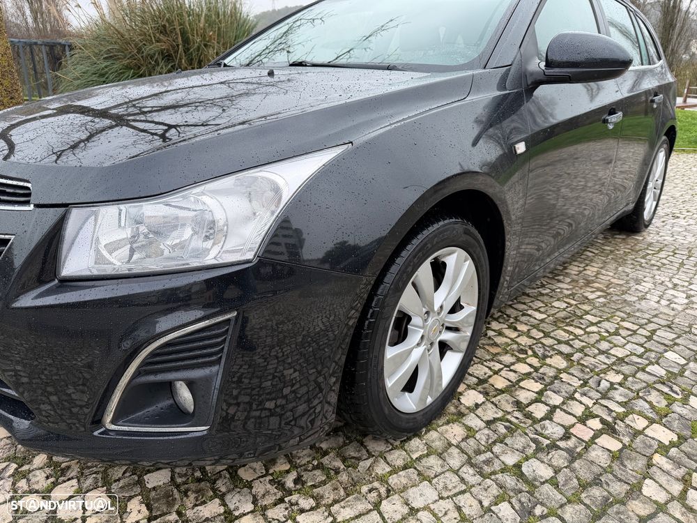 Chevrolet Cruze SW 1.7 VCDi LT - 10