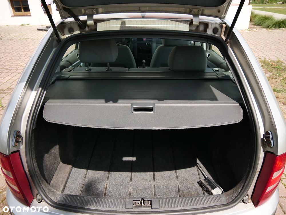 Skoda Fabia 1.4 16V Comfort - 14