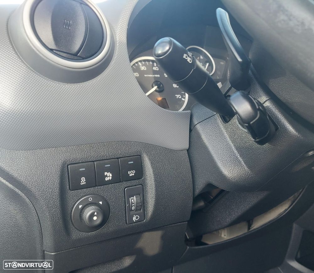 Peugeot Partner - 5