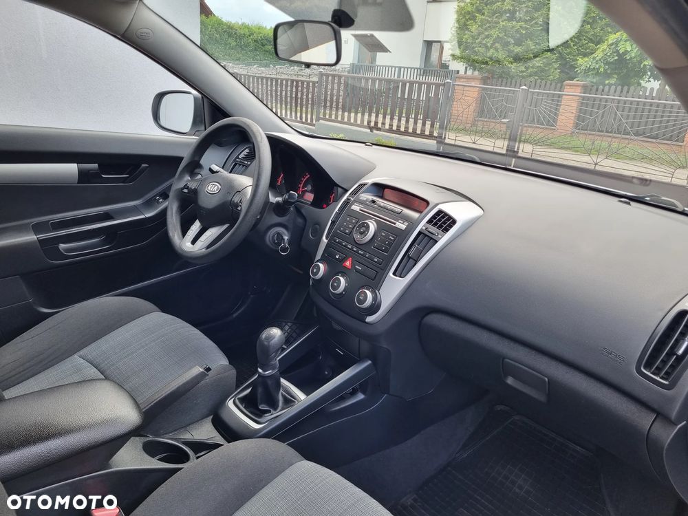 Kia ProCeed 1.4 CVVT Edition 7 - 6