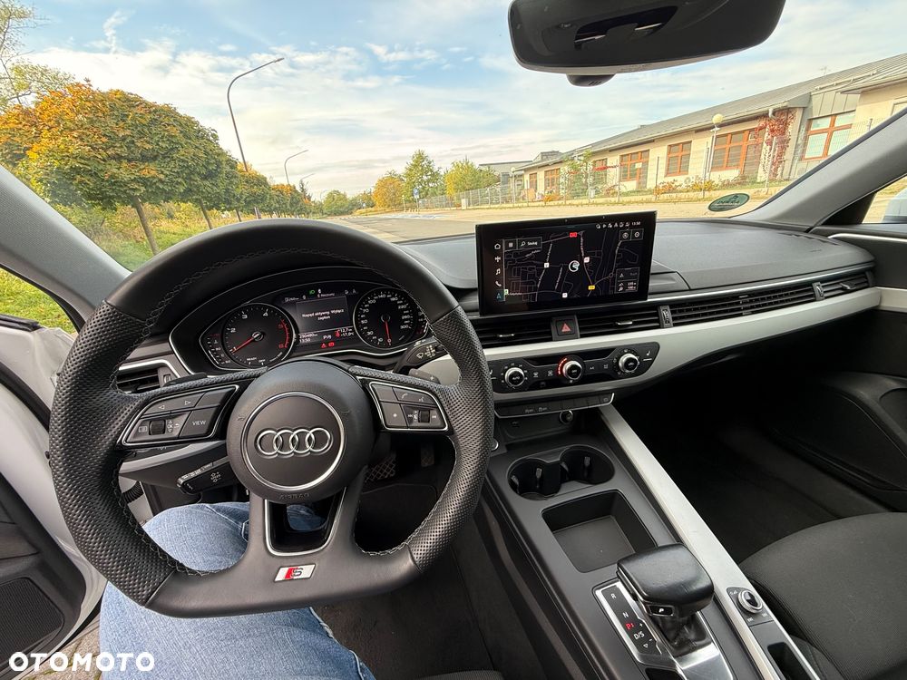 Audi A4 Avant 2021 photo 5