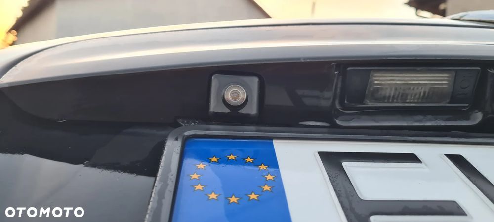 Nissan Qashqai 2.0 dCi 4x4 Tekna - 10