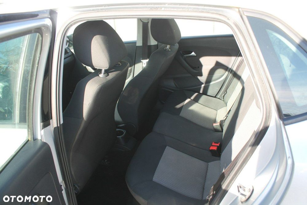 Volkswagen Polo - 10
